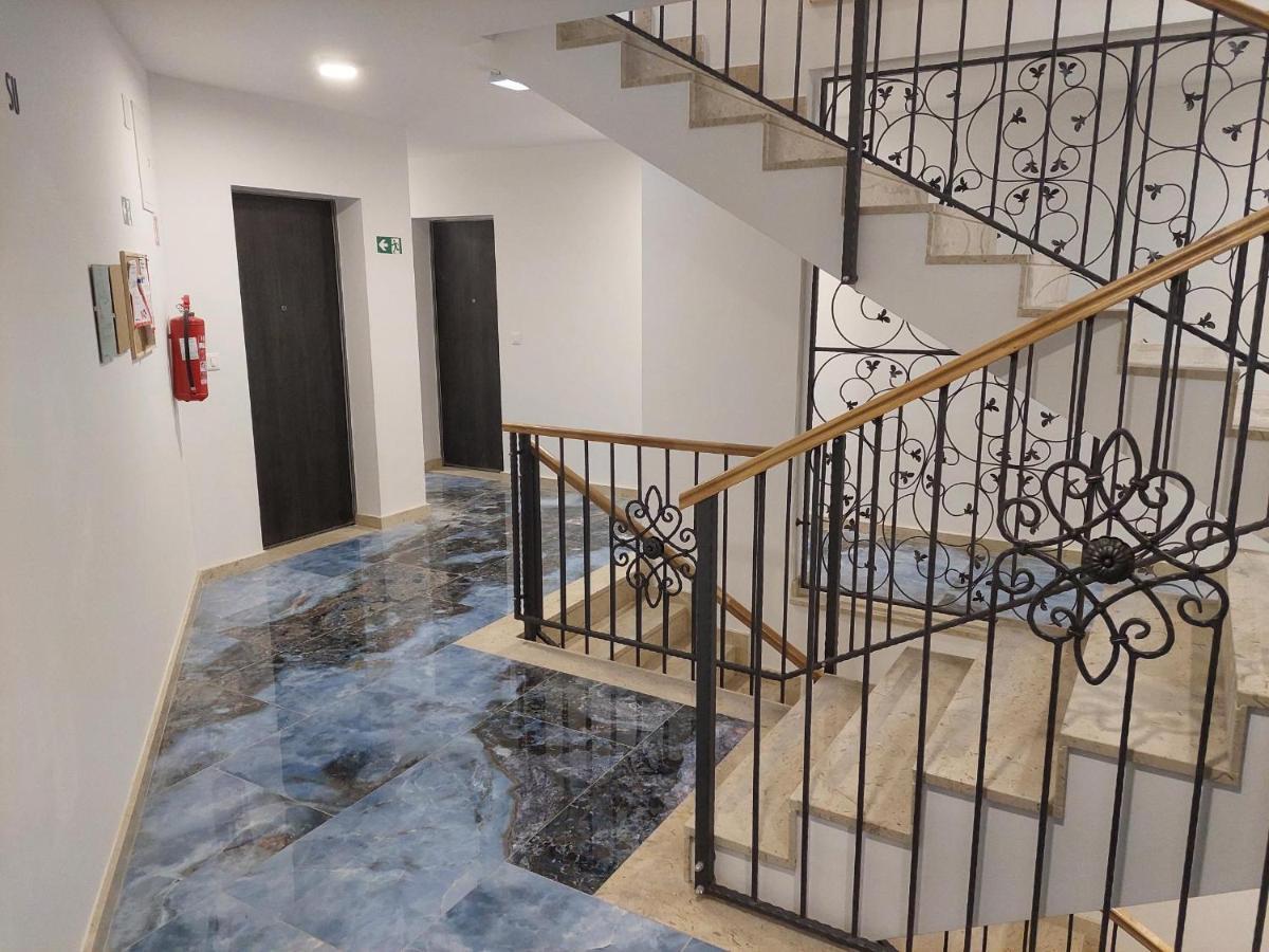 Apartment Paola With Free Private Parking Place سبليت المظهر الخارجي الصورة